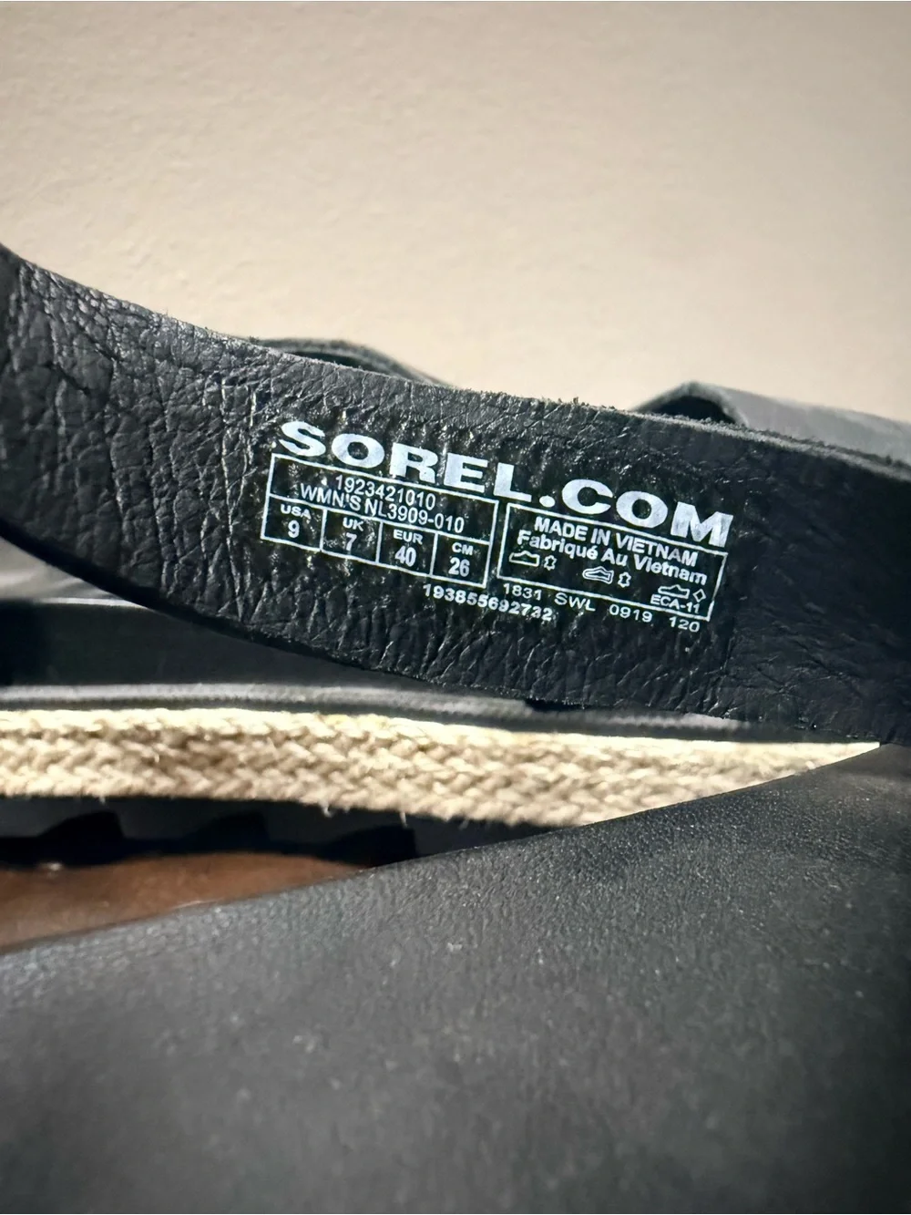 Sorel Black Espadrille-Trim Platform Sandals - Women